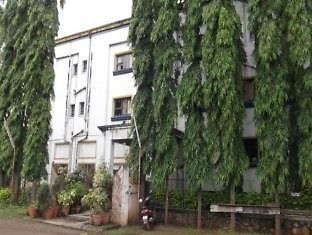 Hotel Indrayani Alandi Экстерьер фото